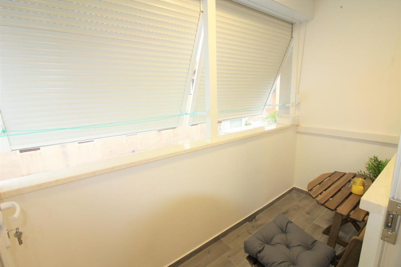 Apartment Pia Šibenik Eksteriør billede