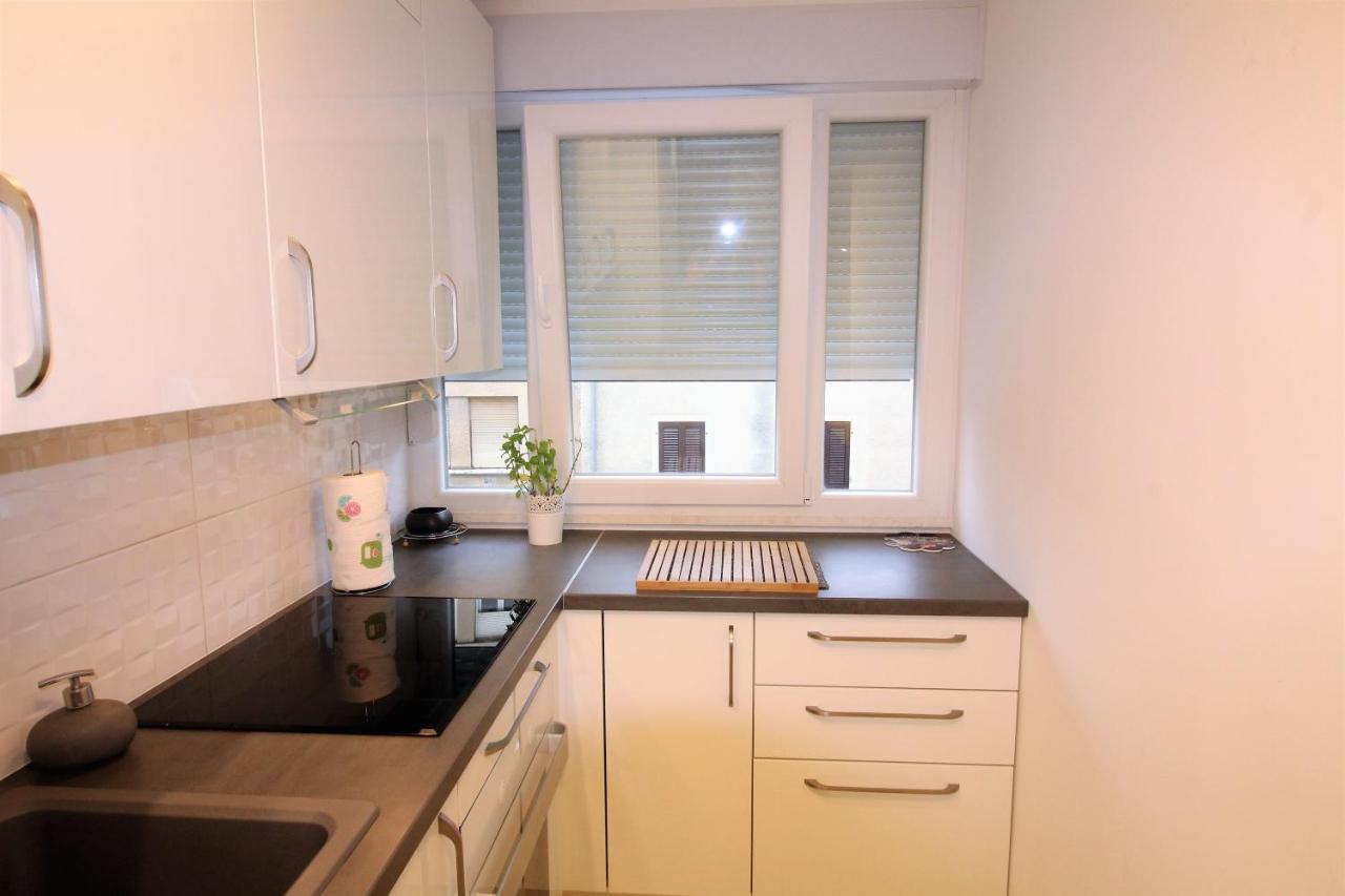 Apartment Pia Šibenik Eksteriør billede